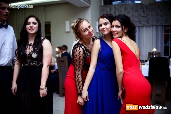 Zdjęcie w galerii na portalu naszwodzislaw.com: Maturzyści z Tischnera bawili się w radlińskim Premium wiadomości z regionu