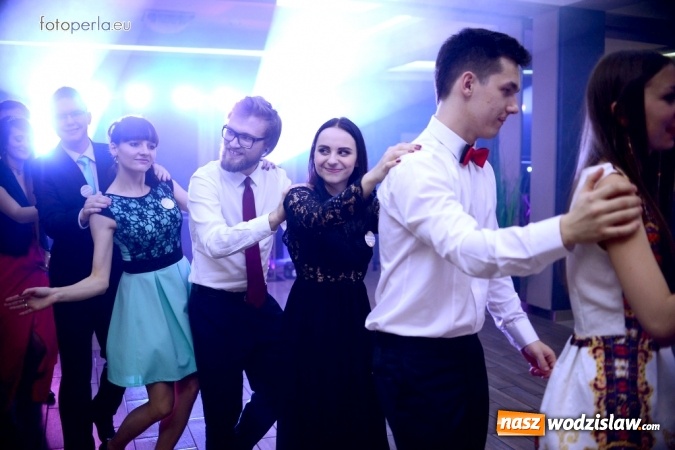 Zdjęcie w galerii na portalu naszwodzislaw.com: Maturzyści z Tischnera bawili się w radlińskim Premium wiadomości z regionu