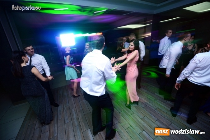 Zdjęcie w galerii na portalu naszwodzislaw.com: Maturzyści z Tischnera bawili się w radlińskim Premium wiadomości z regionu