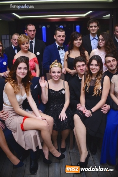 Zdjęcie w galerii na portalu naszwodzislaw.com: Maturzyści z Tischnera bawili się w radlińskim Premium wiadomości z regionu