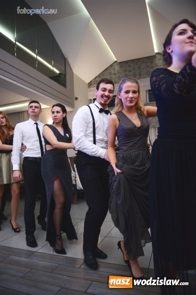 Zdjęcie w galerii na portalu naszwodzislaw.com: Maturzyści z Tischnera bawili się w radlińskim Premium wiadomości z regionu