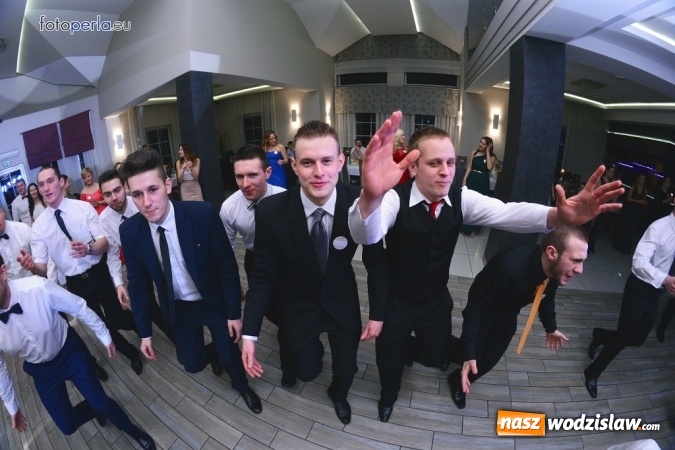 Zdjęcie w galerii na portalu naszwodzislaw.com: Maturzyści z Tischnera bawili się w radlińskim Premium wiadomości z regionu