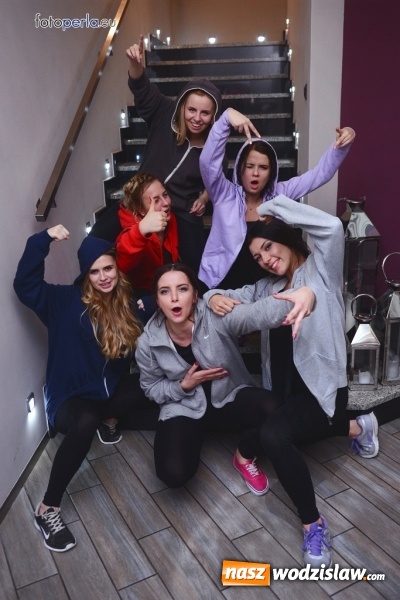 Zdjęcie w galerii na portalu naszwodzislaw.com: Maturzyści z Tischnera bawili się w radlińskim Premium wiadomości z regionu