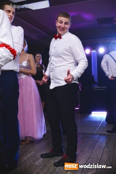 Zdjęcie w galerii na portalu naszwodzislaw.com: Maturzyści z Tischnera bawili się w radlińskim Premium wiadomości z regionu