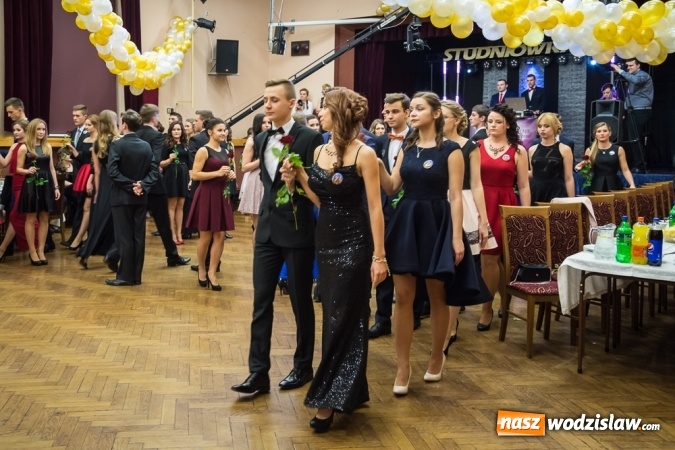 Zdjęcie w galerii na portalu naszwodzislaw.com: Studni&oacute;wka I LO w Wodzisławiu Śląskim wiadomości z regionu