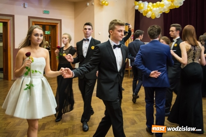 Zdjęcie w galerii na portalu naszwodzislaw.com: Studni&oacute;wka I LO w Wodzisławiu Śląskim wiadomości z regionu