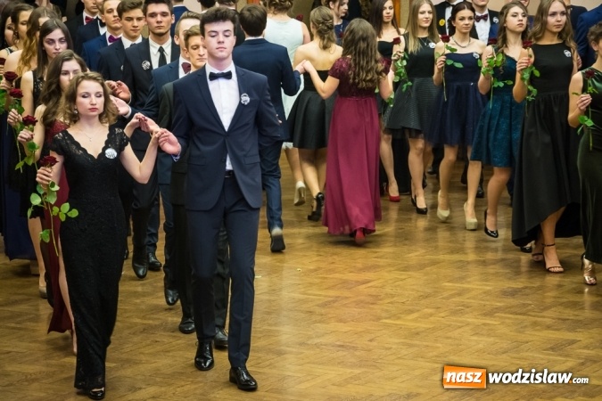 Zdjęcie w galerii na portalu naszwodzislaw.com: Studni&oacute;wka I LO w Wodzisławiu Śląskim wiadomości z regionu