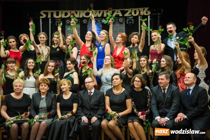 Zdjęcie w galerii na portalu naszwodzislaw.com: Studni&oacute;wka I LO w Wodzisławiu Śląskim wiadomości z regionu