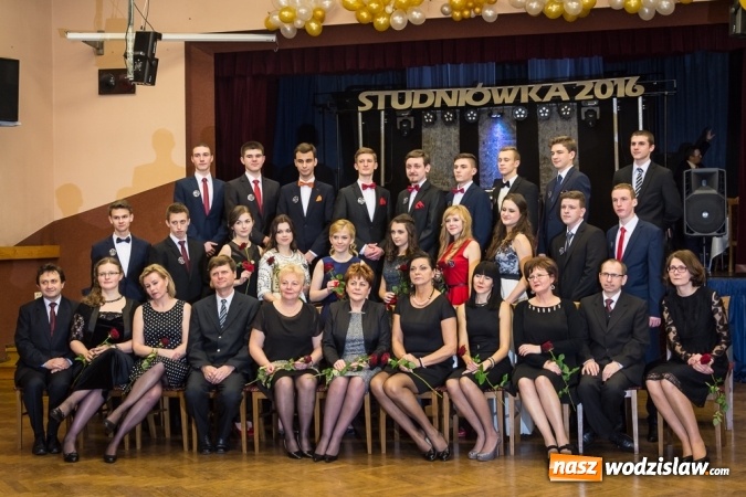 Zdjęcie w galerii na portalu naszwodzislaw.com: Studni&oacute;wka I LO w Wodzisławiu Śląskim wiadomości z regionu