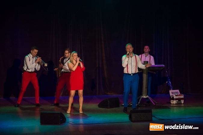 Zdjęcie w galerii na portalu naszwodzislaw.com: Happy Folk zagrał dla wodzisławskiej publiczności wiadomości z regionu