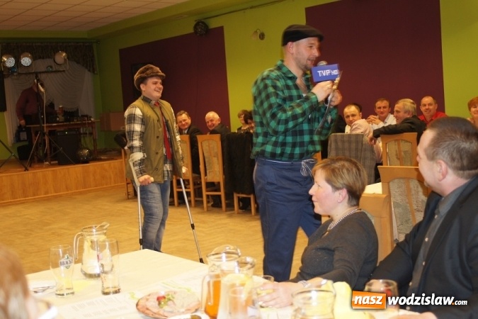 Zdjęcie w galerii na portalu naszwodzislaw.com: Rolnik szukał żony na Biesiadzie Rolniczej 2016 w Połomi wiadomości z regionu