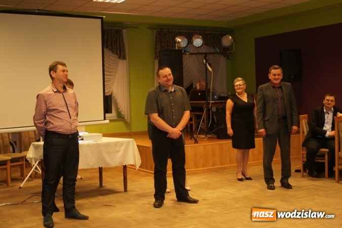 Zdjęcie w galerii na portalu naszwodzislaw.com: Rolnik szukał żony na Biesiadzie Rolniczej 2016 w Połomi wiadomości z regionu