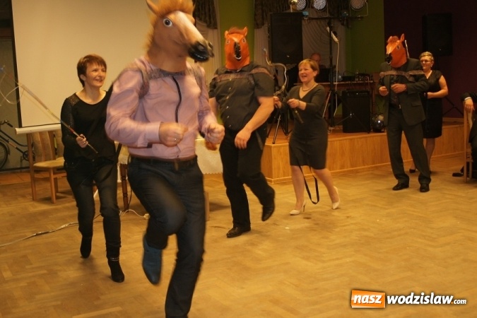 Zdjęcie w galerii na portalu naszwodzislaw.com: Rolnik szukał żony na Biesiadzie Rolniczej 2016 w Połomi wiadomości z regionu