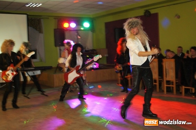 Zdjęcie w galerii na portalu naszwodzislaw.com: Rolnik szukał żony na Biesiadzie Rolniczej 2016 w Połomi wiadomości z regionu