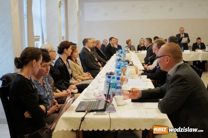 Zdjęcie w galerii na portalu naszwodzislaw.com: Wczoraj odbyła się pierwsza w tym roku sesja Rady Gminy Mszana  wiadomości z regionu