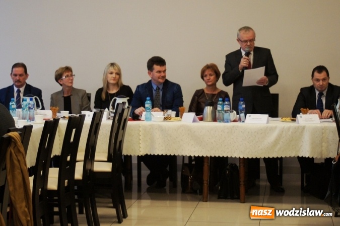 Zdjęcie w galerii na portalu naszwodzislaw.com: Wczoraj odbyła się pierwsza w tym roku sesja Rady Gminy Mszana  wiadomości z regionu