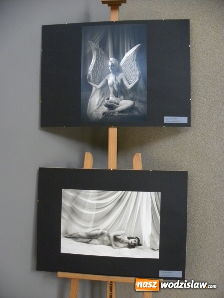 Zdjęcie w galerii na portalu naszwodzislaw.com: Malarstwo ciała na fotografii w Galerii pod Fikusem wiadomości z regionu