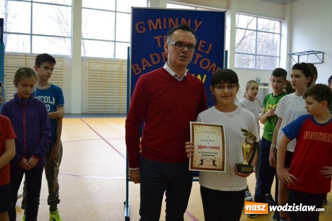 Zdjęcie w galerii na portalu naszwodzislaw.com: Godów: Rozegrali Gminny Turniej Badmintona  wiadomości z regionu