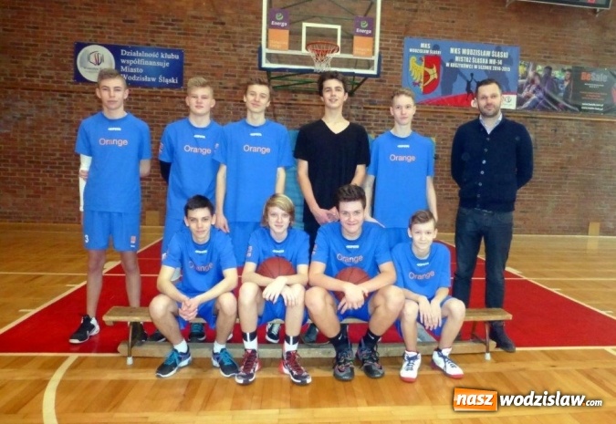 Zdjęcie w galerii na portalu naszwodzislaw.com: Gimnazjum nr 3 w Wodzisławiu Śląskim Mistrzem Powiatu w koszykówce chłopców szkół gimnazjalnych  wiadomości z regionu