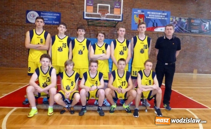 Zdjęcie w galerii na portalu naszwodzislaw.com: Gimnazjum nr 3 w Wodzisławiu Śląskim Mistrzem Powiatu w koszykówce chłopców szkół gimnazjalnych  wiadomości z regionu