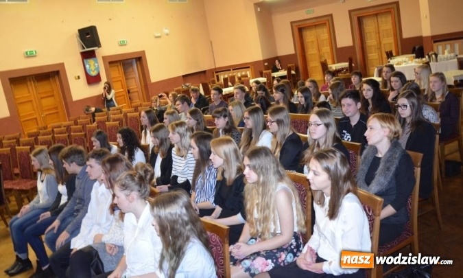 Zdjęcie w galerii na portalu naszwodzislaw.com: Bezinteresownie chcą pomagać innym  wiadomości z regionu