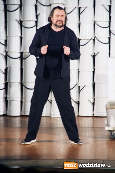 Zdjęcie w galerii na portalu naszwodzislaw.com: Arciuch, Kasprzykowski i Opania na walentynki w WCK wiadomości z regionu