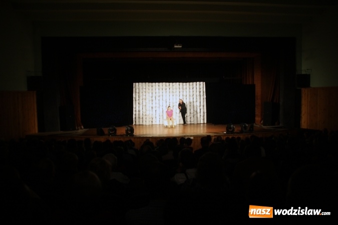 Zdjęcie w galerii na portalu naszwodzislaw.com: Arciuch, Kasprzykowski i Opania na walentynki w WCK wiadomości z regionu