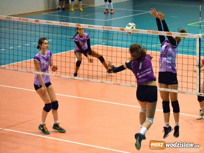 Zdjęcie w galerii na portalu naszwodzislaw.com: Siatkarki Zorzy Mistrzyniami Śląska w kategorii kadetek wiadomości z regionu