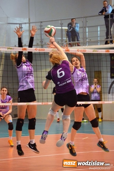 Zdjęcie w galerii na portalu naszwodzislaw.com: Siatkarki Zorzy Mistrzyniami Śląska w kategorii kadetek wiadomości z regionu