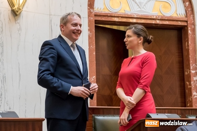 Zdjęcie w galerii na portalu naszwodzislaw.com: Sejmik w Katowicach przeciwko podziałowi województwa śląskiego wiadomości z regionu