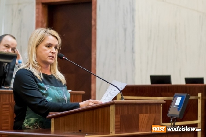 Zdjęcie w galerii na portalu naszwodzislaw.com: Sejmik w Katowicach przeciwko podziałowi województwa śląskiego wiadomości z regionu