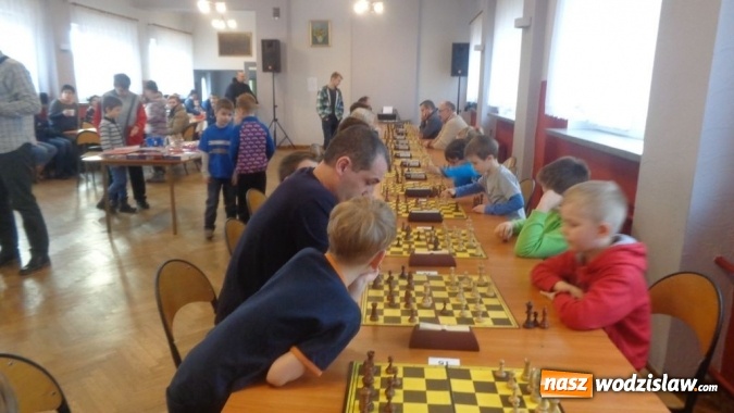 Zdjęcie w galerii na portalu naszwodzislaw.com: Rozegrali V Biblioteczny Turniej Szachowy wiadomości z regionu