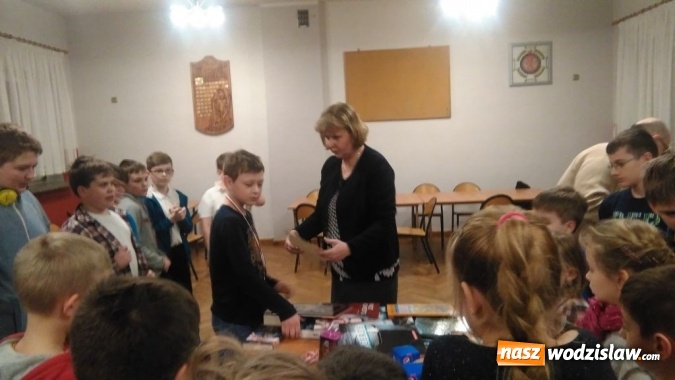 Zdjęcie w galerii na portalu naszwodzislaw.com: Rozegrali V Biblioteczny Turniej Szachowy wiadomości z regionu