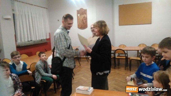 Zdjęcie w galerii na portalu naszwodzislaw.com: Rozegrali V Biblioteczny Turniej Szachowy wiadomości z regionu