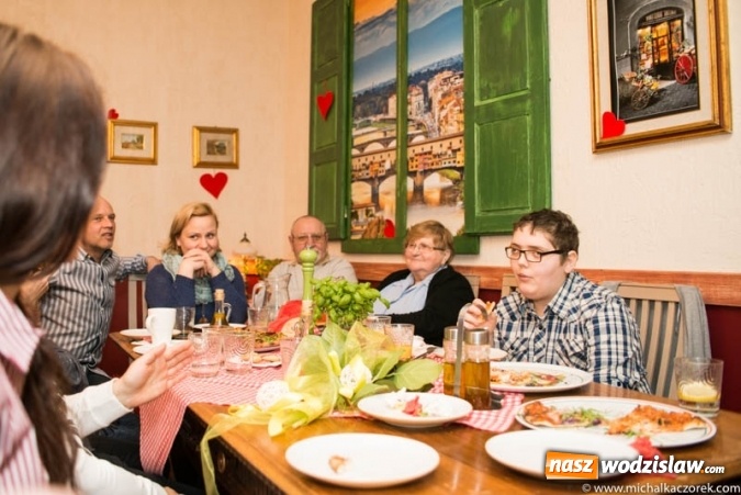 Zdjęcie w galerii na portalu naszwodzislaw.com: W Wodzisławiu fundacja Mam Marzenie spełniła marzenie Mateusza z Żor! wiadomości z regionu