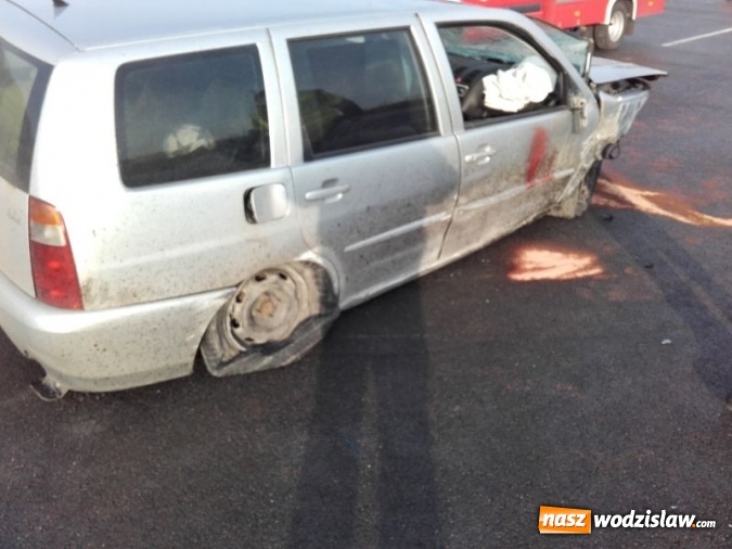 Zdjęcie w galerii na portalu naszwodzislaw.com: Wodzisławscy strażacy minionego weekendu mieli pełne ręce roboty. Doszło do wypadku na A1 oraz zderzenia pojazdów w Mszanie wiadomości z regionu