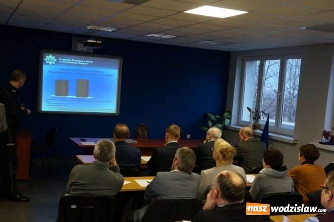 Zdjęcie w galerii na portalu naszwodzislaw.com: Odbywają się konsultacje dotyczące mapy zagrożeń wiadomości z regionu