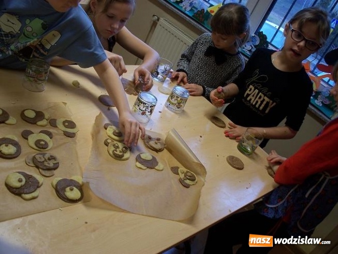 Zdjęcie w galerii na portalu naszwodzislaw.com: Smerfne ferie w Świetlicy Środowiskowej w Połomi wiadomości z regionu