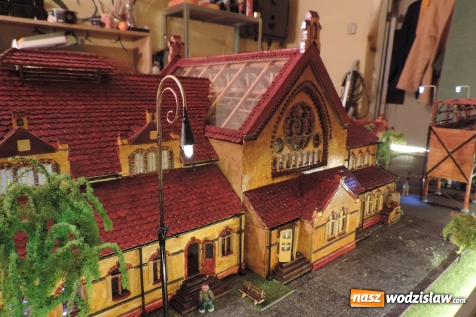 Zdjęcie w galerii na portalu naszwodzislaw.com: Radlinianin stworzył makietę kopalni Emma sprzed stu lat wiadomości z regionu