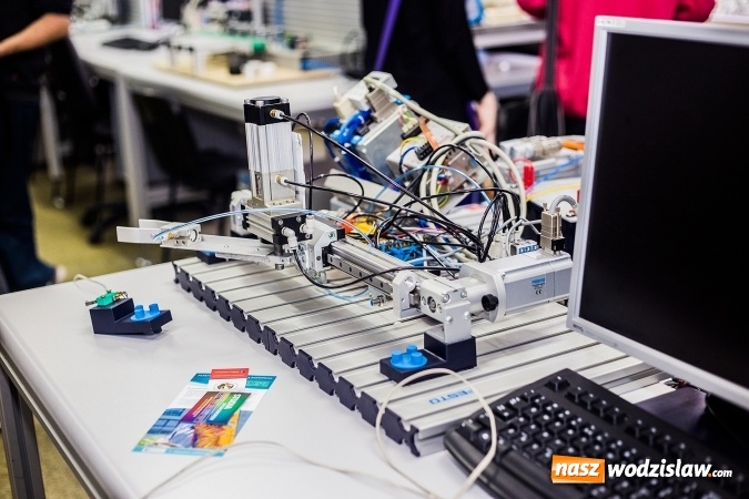 Zdjęcie w galerii na portalu naszwodzislaw.com: Mnóstwo atrakcji i fun – Dzień Otwarty w PWSZ w Raciborzu wiadomości z regionu