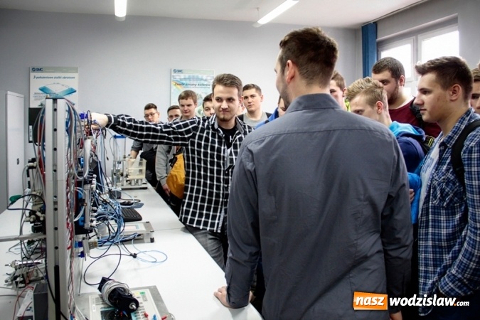 Zdjęcie w galerii na portalu naszwodzislaw.com: Mnóstwo atrakcji i fun – Dzień Otwarty w PWSZ w Raciborzu wiadomości z regionu