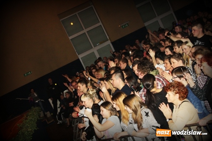 Zdjęcie w galerii na portalu naszwodzislaw.com: Zesp&oacute;ł Akcent zagrał w Pszowie wiadomości z regionu