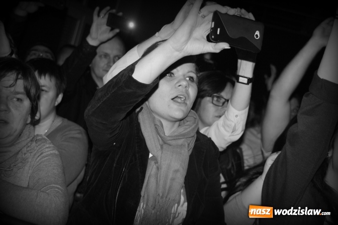 Zdjęcie w galerii na portalu naszwodzislaw.com: Zesp&oacute;ł Akcent zagrał w Pszowie wiadomości z regionu