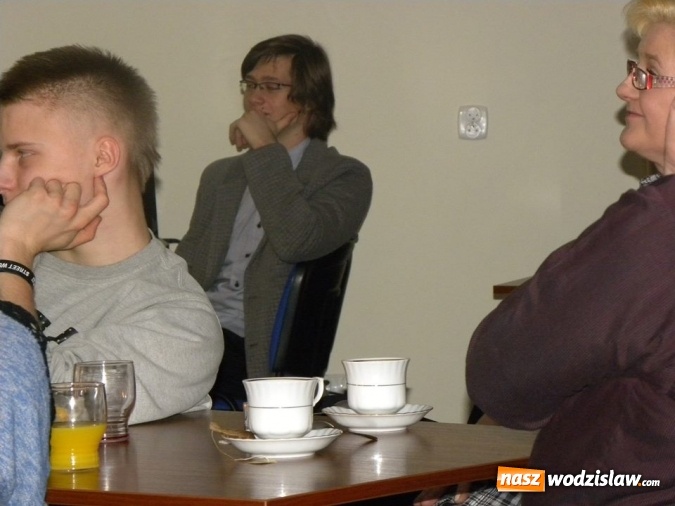 Zdjęcie w galerii na portalu naszwodzislaw.com: Wernisaż wystawy 