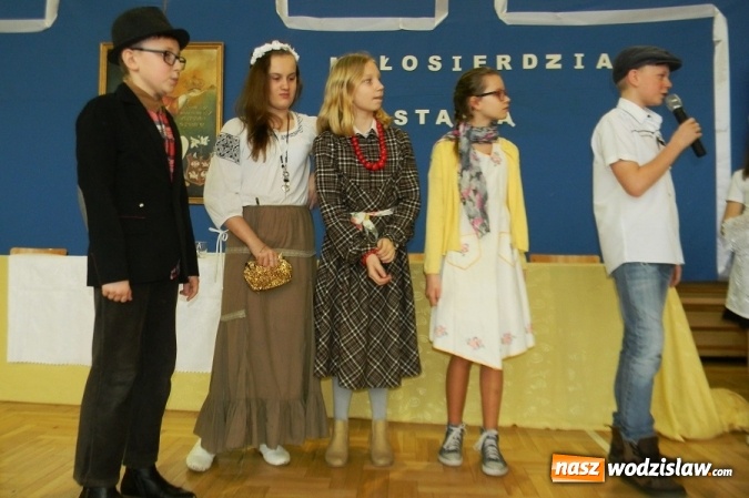 Zdjęcie w galerii na portalu naszwodzislaw.com: Społeczność SP w Mszanie obchodziła dziś święto swojego patrona. Wręczono 