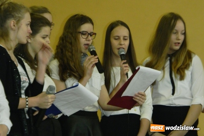 Zdjęcie w galerii na portalu naszwodzislaw.com: Społeczność SP w Mszanie obchodziła dziś święto swojego patrona. Wręczono 