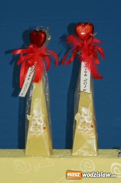 Zdjęcie w galerii na portalu naszwodzislaw.com: Społeczność SP w Mszanie obchodziła dziś święto swojego patrona. Wręczono 