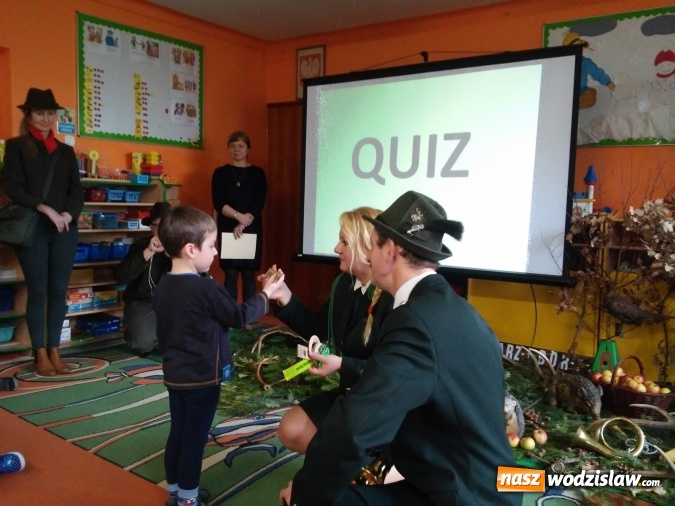 Zdjęcie w galerii na portalu naszwodzislaw.com: Lekcja przyrody w pszowskim przedszkolu numer 1  wiadomości z regionu