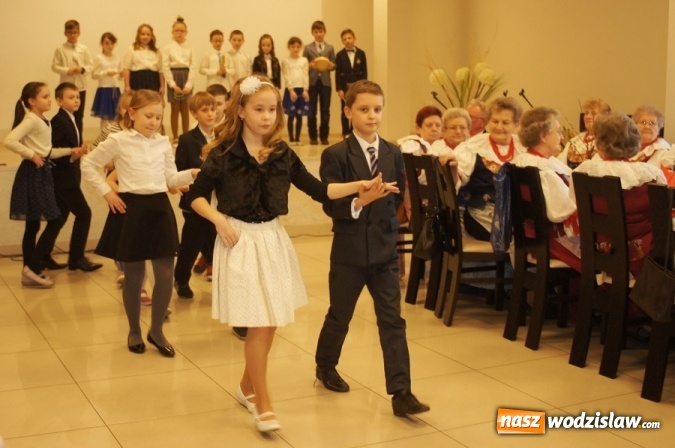 Zdjęcie w galerii na portalu naszwodzislaw.com: Spotkania gospodyń wiejskich w Mszanie i Połomi z okazji Dnia Kobiet wiadomości z regionu