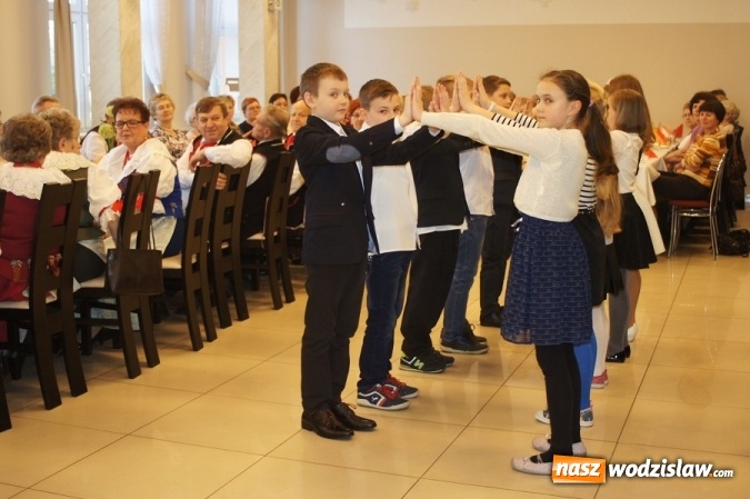 Zdjęcie w galerii na portalu naszwodzislaw.com: Spotkania gospodyń wiejskich w Mszanie i Połomi z okazji Dnia Kobiet wiadomości z regionu